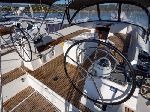Sailing yacht Jeanneau 54 for charter in Golfo Aranci