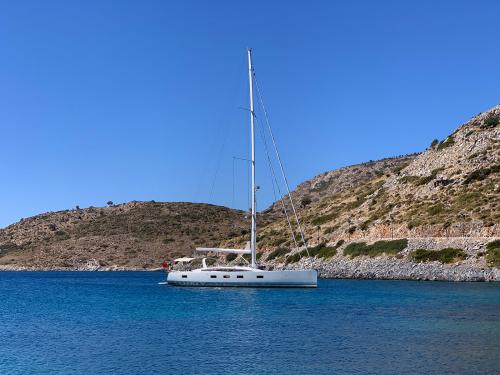 Sailing yacht Jeanneau 64 for rent in Kastel Gomilica