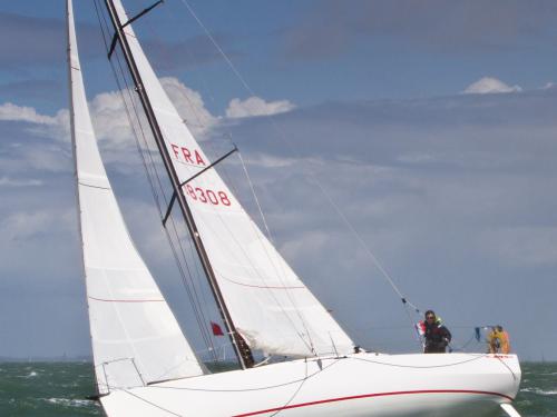 Sailboat JPK 1010 available for charter in La Rochelle