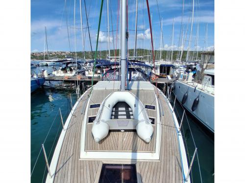 Yacht Kufner 50 chartern in Trogir
