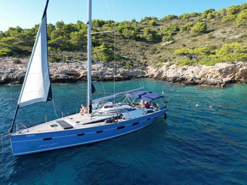 Sailing yacht Kufner 54 for hire in Marina Kornati