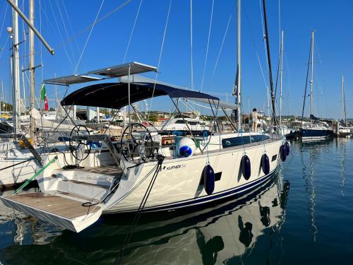 Yacht Kufner 54 for hire in Marina di Arechi
