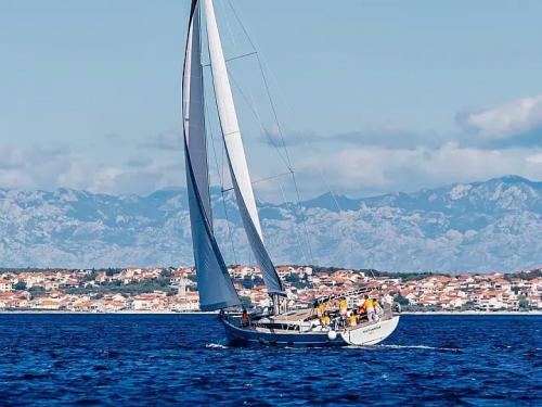 Sailboat Kufner 54 for charter in Trogir