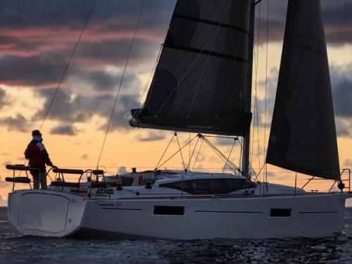 Yacht Maxus 35 for charter in Biograd na Moru