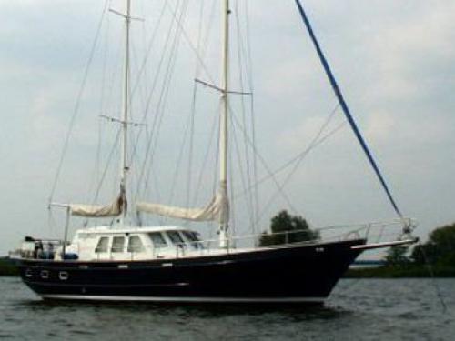 59ft Luxury Yacht for charter in Numansdorp (Netherlands)