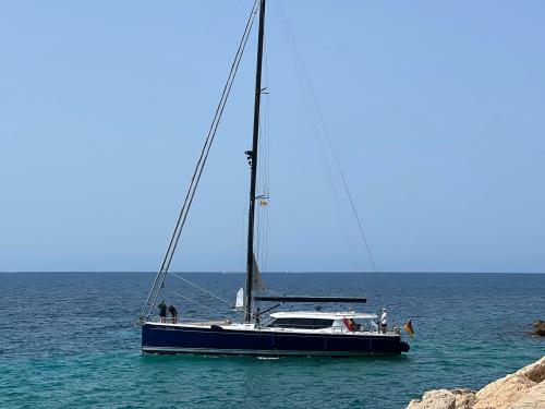 Cat Moody 54 DS for rent in Palma
