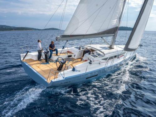 Sailing yacht More 55 for hire in Kastela