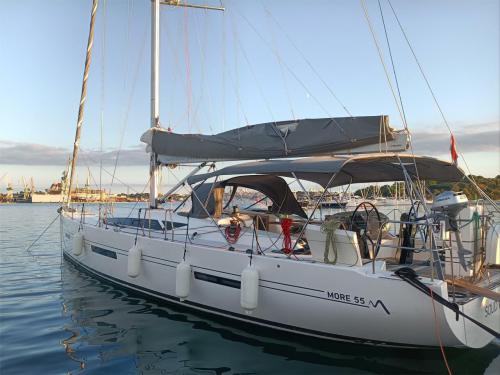Sailing yacht More 55 available for charter in Pula