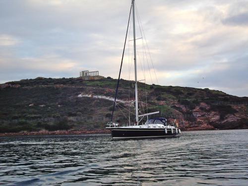 Yacht Ocean Star 51.2 chartern in Lavrio