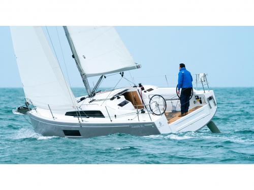 Sailing yacht Oceanis 30.1 available for charter in Portisco