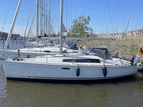 Segelboot Oceanis 31 Yachtcharter in Barth