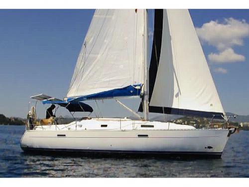 Yacht Oceanis 331 Clipper for rent in Gouvia Marina