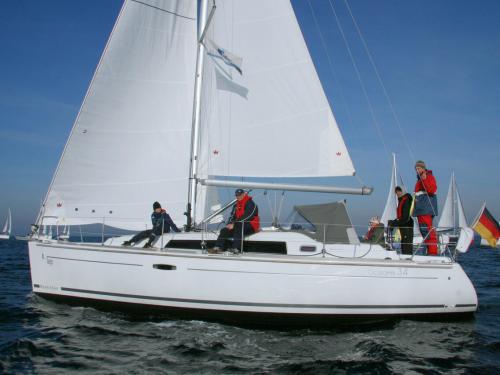 Yacht Oceanis 34 chartern in Port Barth