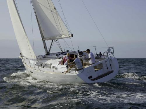 Yacht Oceanis 34 Yachtcharter in Flensburg