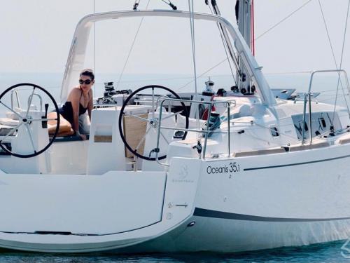 Yacht Oceanis 35 available for charter in Carloforte