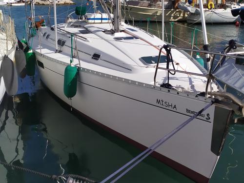 Yacht Oceanis 351 for charter in Cesme