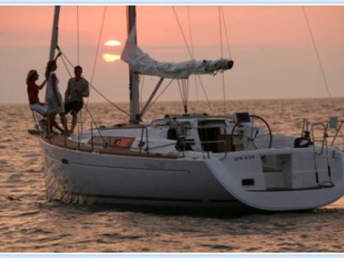 Oceanis 37 Segelyacht Charter Sibenik