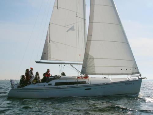 Segelyacht Oceanis 37 chartern in Flensburg