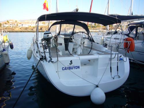 Sailboat Oceanis 37 for rent in San Cristobal de La Laguna