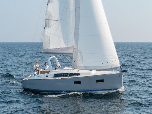 Segelyacht Oceanis 38 chartern in Lefkas