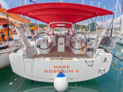 Segelyacht Oceanis 381 chartern in Marina Segelyacht Oceanis 381 chartern in Marina
