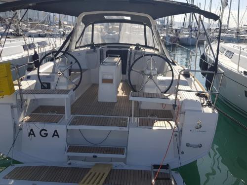 Segelyacht Oceanis 381 Yachtcharter in Biograd na Moru