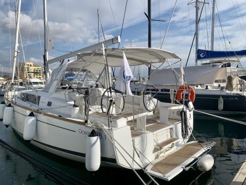 Sailing yacht Oceanis 381 for rent in Limassol