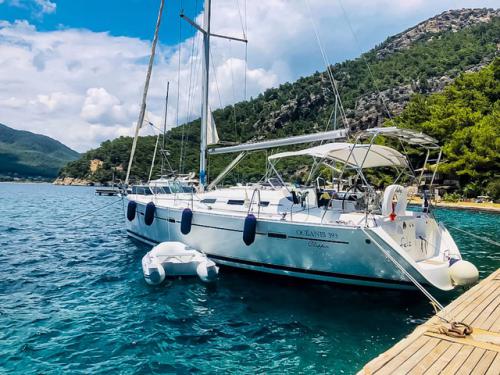 Segelboot Oceanis 393 Clipper Yachtcharter in Fethiye