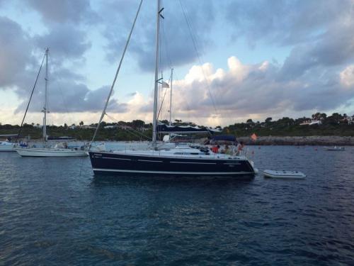 Segelboot Oceanis 393 Clipper chartern in Port de Mahon
