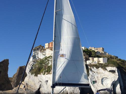 Sailing yacht Oceanis 40 for charter in Nettuno
