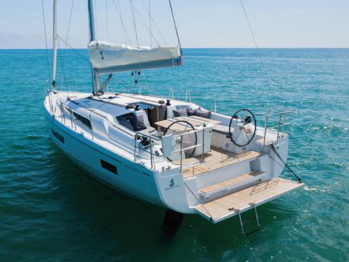 Segelyacht Oceanis 40 Yachtcharter in Athen