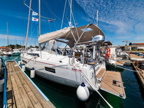 Yacht Oceanis 40 Yachtcharter in Zadar
