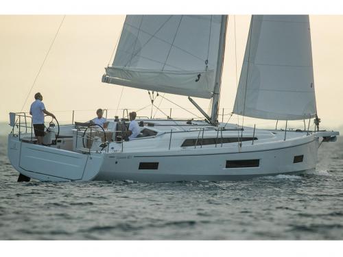 Yacht Oceanis 40 Yachtcharter in Marina Alimos Kalamaki