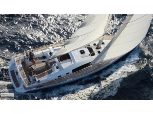 Sailing boat Oceanis 41 for rent in Salamina