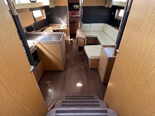 Segelyacht Oceanis 411 Yachtcharter in Athen