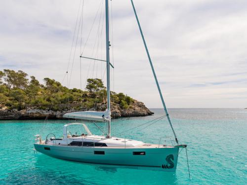 Segelyacht Oceanis 411 Yachtcharter in Lefkas