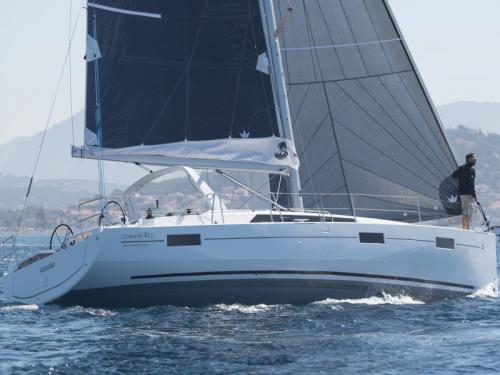Yacht Oceanis 411 Yachtcharter in Athen