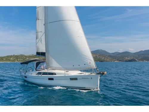 Segelyacht Oceanis 411 Yachtcharter in Lefkas