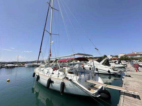 Segelboot Oceanis 411 Clipper Yachtcharter in Sami