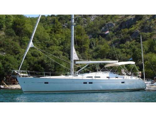 Sailing yacht Oceanis 423 available for charter in Gouvia