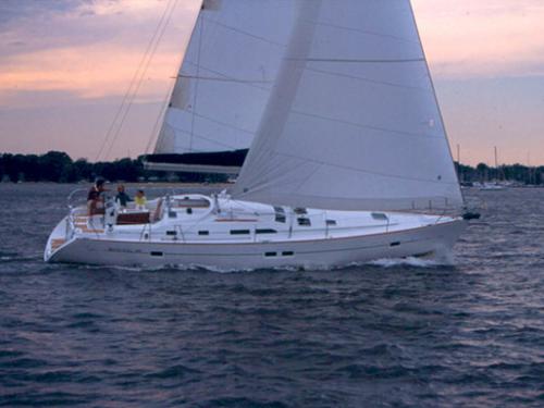 Sailing boat Oceanis 423 for rent in Hyeres