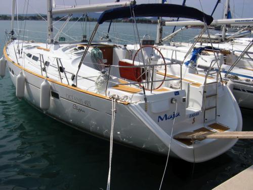 Segelyacht Oceanis 423 Yachtcharter in Betina