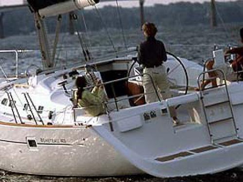 Sailboat Oceanis 423 Clipper for rent in Sukosan Bibinje