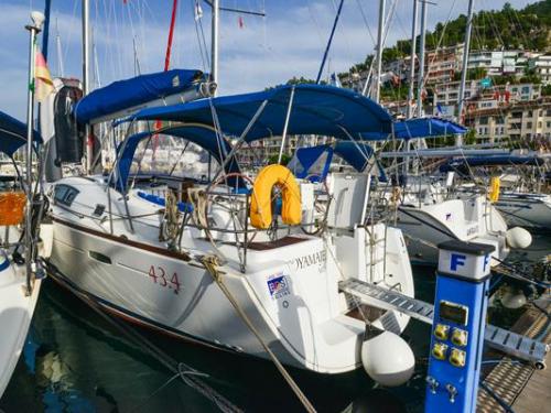 Sailing yacht Oceanis 43 available for charter in Fethiye