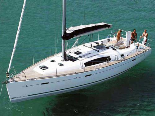 Segelboot Oceanis 43 Yachtcharter in Portimao