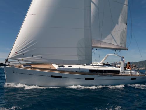 Segelyacht Oceanis 45 chartern in Tivat