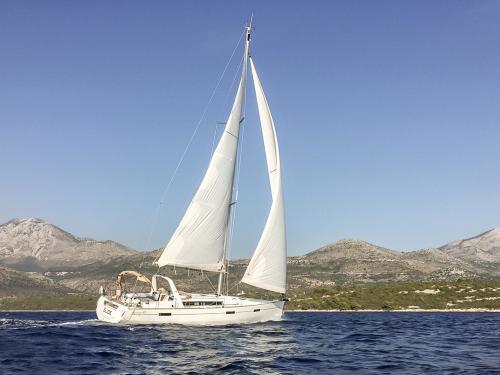 Sailing yacht Oceanis 45 for rent in Porto Montenegro