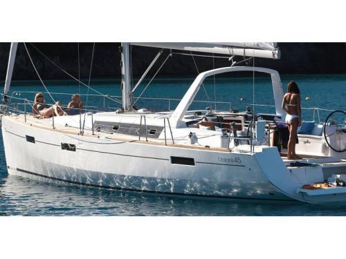 Segelyacht Oceanis 45 Yachtcharter in Marina di Portorosa