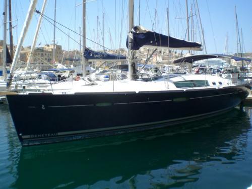 Yacht Oceanis 46 available for charter in Tourlos Marina