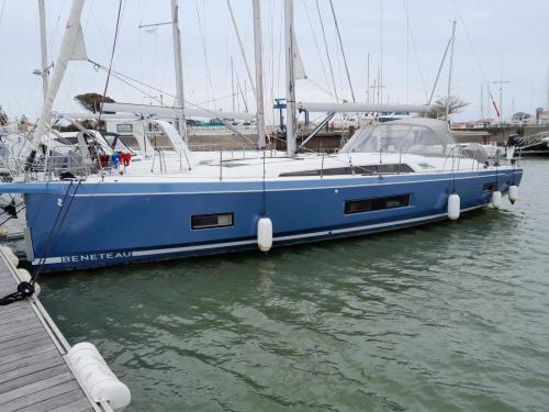Segelboot Oceanis 46.1 Yachtcharter in Port Toulon